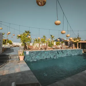 https://555-clubbing-adults-only.marrakeshhotelsmorocco.com