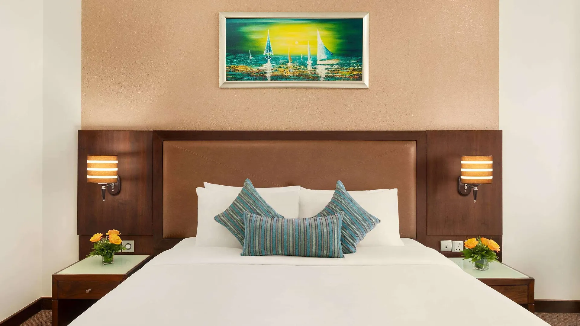Ramada By Wyndham Dubai Deira Hotel Emirados Árabes Unidos