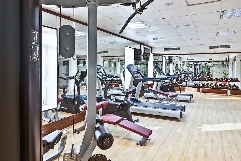 Ramada By Wyndham Dubai Deira Hotel